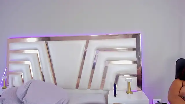 Aisharhodes00 webcam