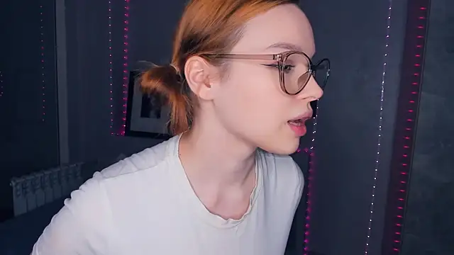 aIexsunshine from StripChat is Freechat