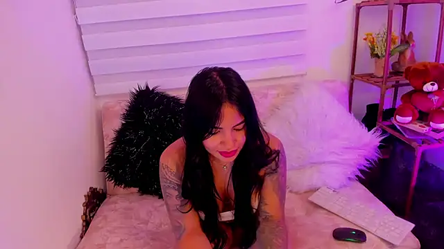 Gypsie_velvet1 webcam
