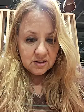 jennyinvegas - JennyInVegas's free webcam