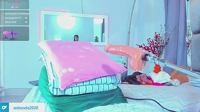 Antonellahorny69 webcam