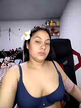 esmeralda_jadees - Esmeralda_jadees's free webcam - UK Sex Cams