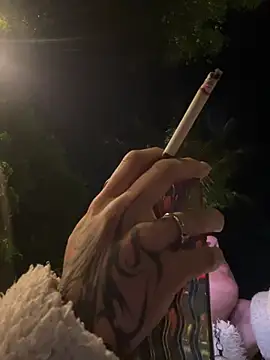 ady_18 - Ady_18's free webcam