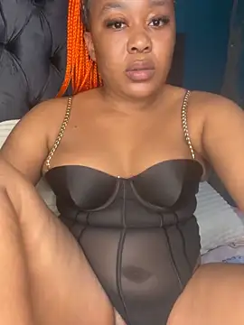 blackbarbiex23 - BlackBarbieX23's free webcam