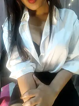 skylarmaexo_love webcam