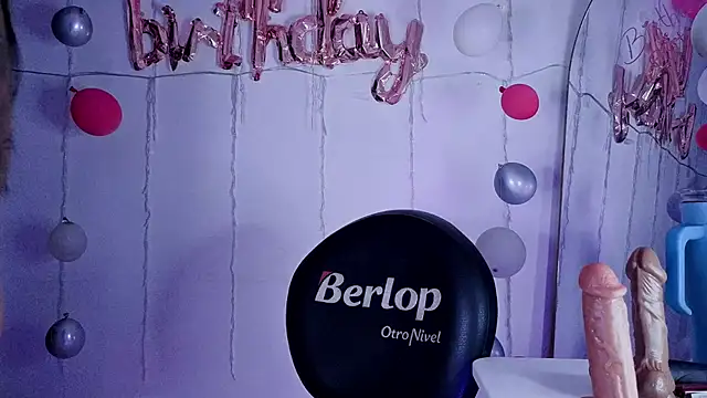 vickygrey - VickyGrey's free webcam