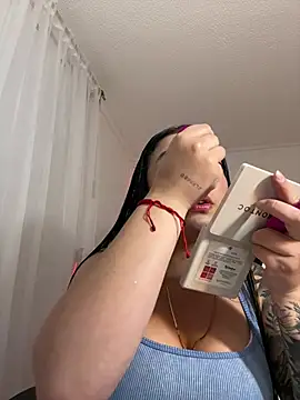 victoryyy_ - Victoryyy_'s free webcam - UK Sex Cams