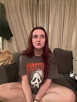 PoppySlut6999 webcam