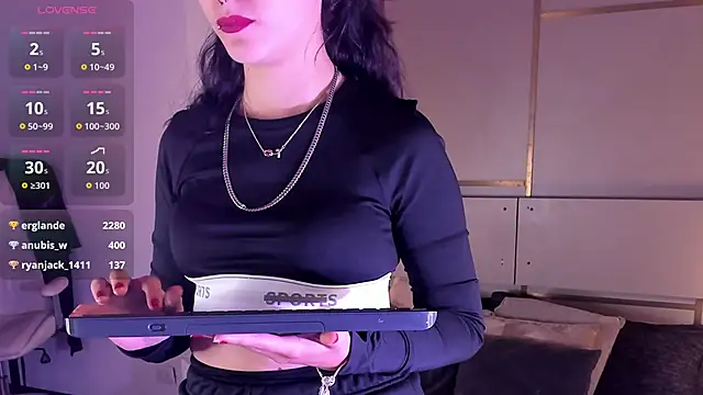 Lina_Montclair webcam