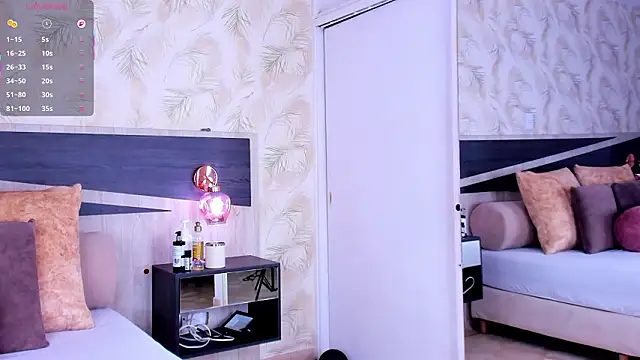 Travis_lenox_ webcam