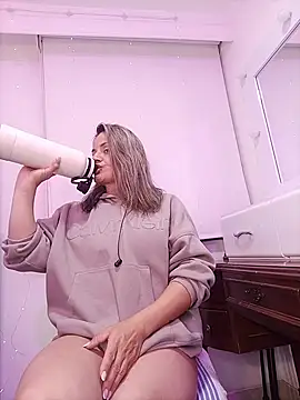 sweetfantasyy69 webcam