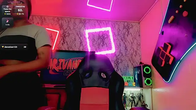 Alice_brandom webcam