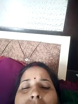 reena_lodha - Reena_lodha's free webcam - UK Sex Cams