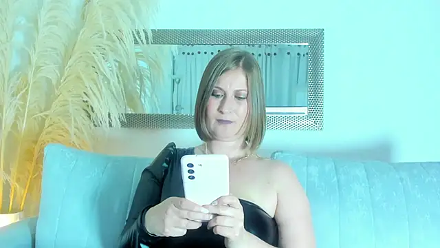 Allison  Stone (Allison_01stone)