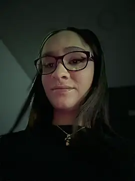 Isabella-Teen webcam