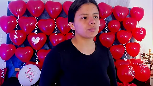 sasha_roldann - Sasha_roldann's free webcam