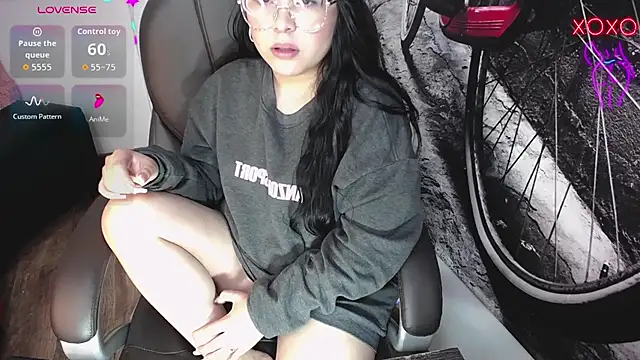 elinaax - Elinaax's free webcam