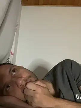 Michaell_Spinelly webcam