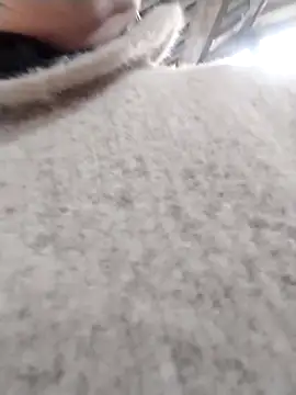 emmyly_123 - Emmyly_123's free webcam