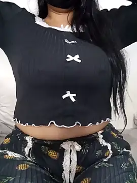 Sara90wa from StripChat is Freechat