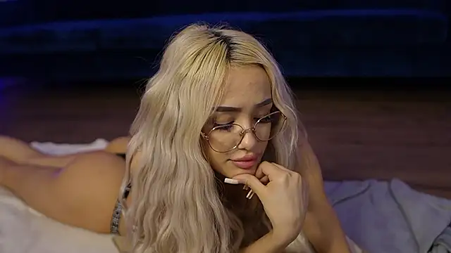 blondie_muller webcam