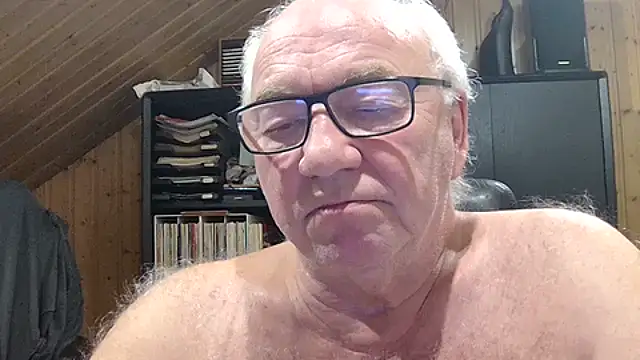 biggandybig (M grandpa) - cum @ goal
