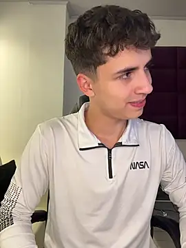 AdrianRinaldi webcam