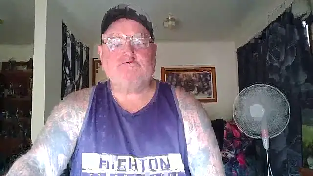 KINKYBLUEYES69 webcam