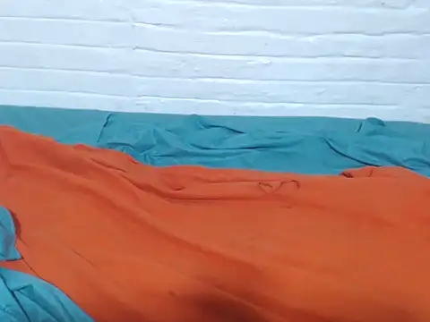 browniechokie - BrownieChokie's free webcam - UK Sex Cams