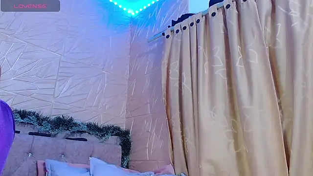 kendallsweet7 - Kendallsweet7's free webcam - UK Sex Cams