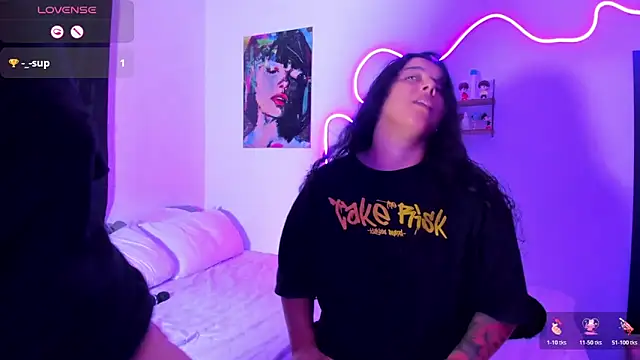 Dilan_and_Mia webcam