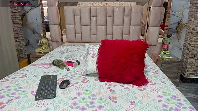 diosa67 - Diosa67's free webcam - UK Sex Cams