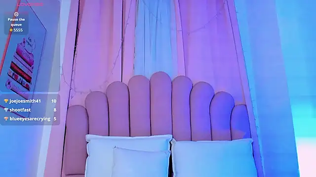 NicoleMadrird webcam