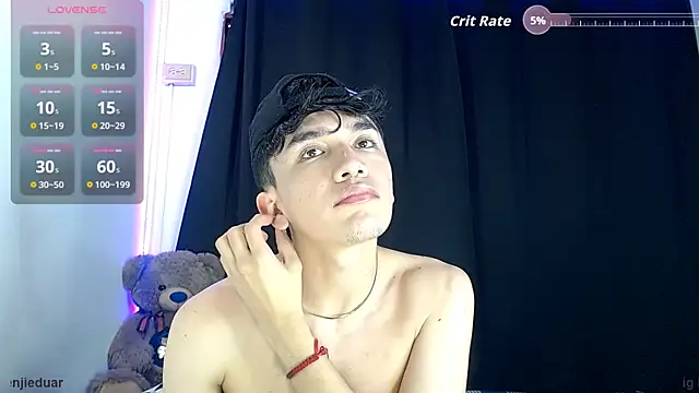 benji_hoter webcam