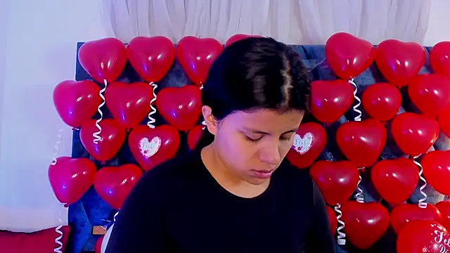 sasha_roldann webcam