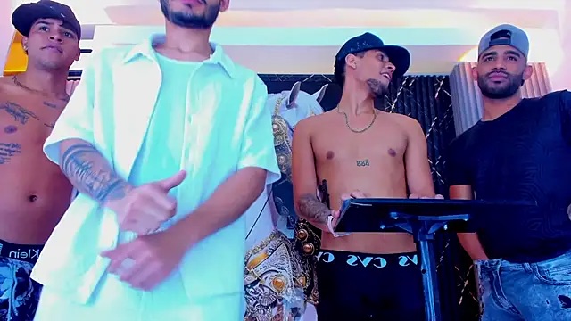 The_Gods_In_Diamonds webcam