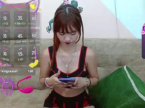 miss_tinnymafe - Miss_tinnymafe's free webcam