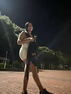 _kathalopez_ (F milf) - Show Tits here public