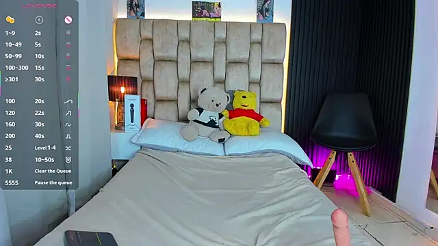 little_sophie18 webcam