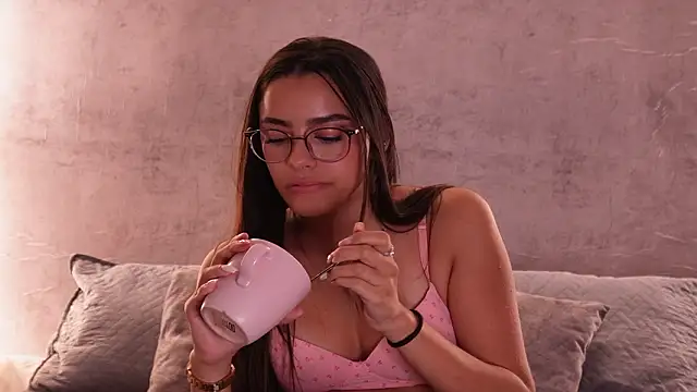 Nicky_and_Blake webcam