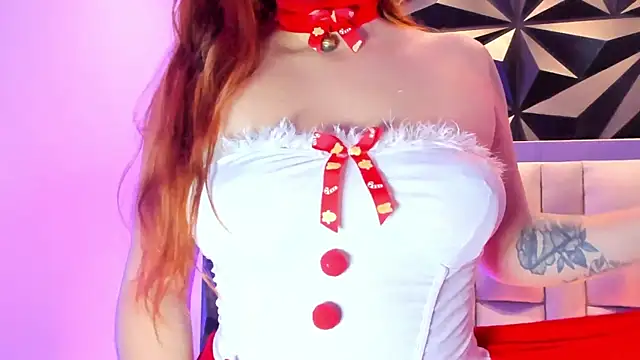 megan_whitee__ webcam