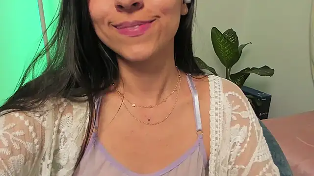 canelleGarces webcam