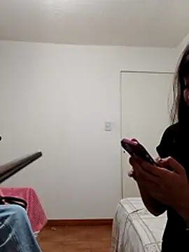 ludd_oo - Ludd_oo's free webcam