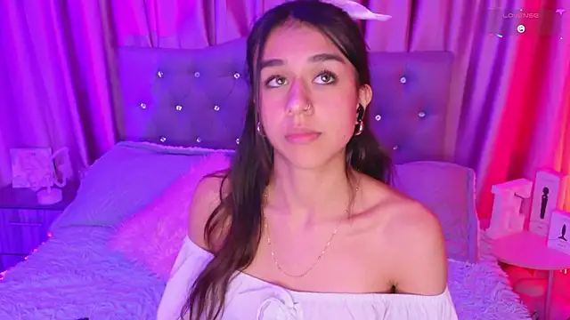 Emiily_Scott1 webcam