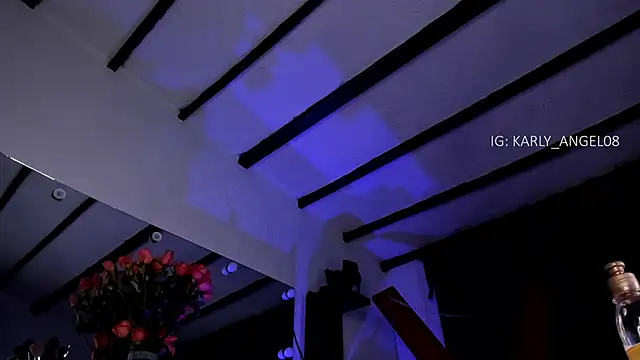 karly_angeel webcam