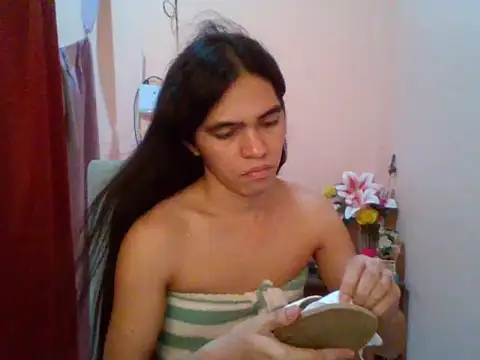 sweet_yummy69 - Sweet_yummy69's free webcam - UK Sex Cams