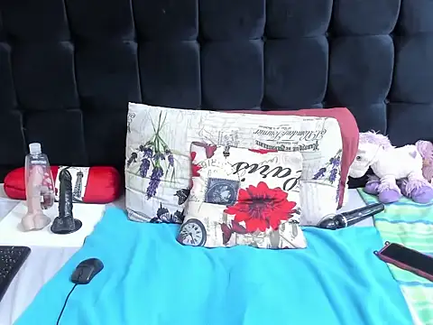 massive_booty25 webcam