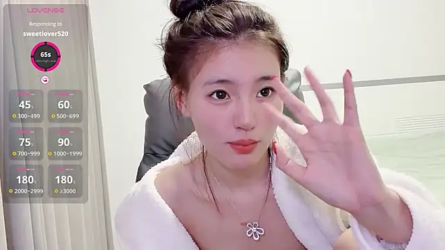 h-2005 - H-2005's free webcam