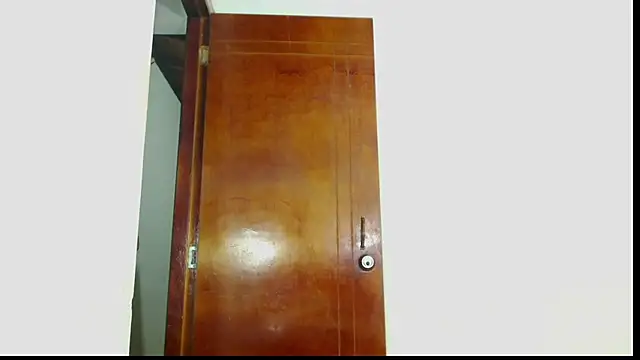 nomy_07 - Nomy_07's free webcam - UK Sex Cams