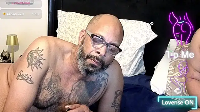 mrandmrscrook - MrAndMrsCrook's free webcam